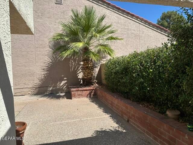 1027 LOS JARDINES Circle, El Paso, TX 79912