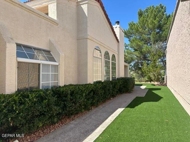 1027 LOS JARDINES Circle, El Paso, TX 79912