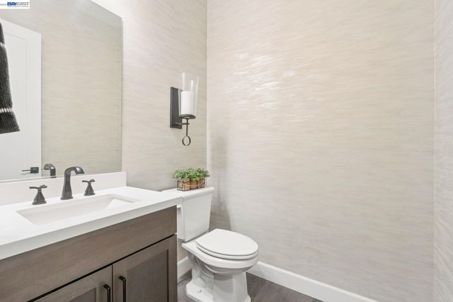 2133 Day Lily Ave, Manteca, CA 95337