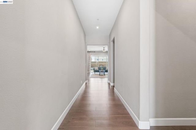 2133 Day Lily Ave, Manteca, CA 95337