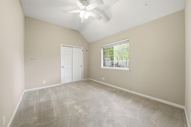 550 Peterson LN, Lakeway, TX 78734