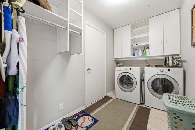 550 Peterson LN, Lakeway, TX 78734