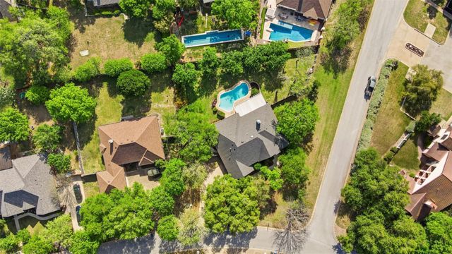 550 Peterson LN, Lakeway, TX 78734