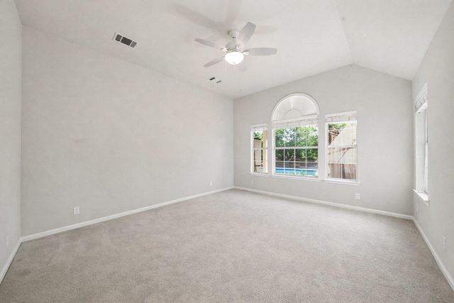 550 Peterson LN, Lakeway, TX 78734