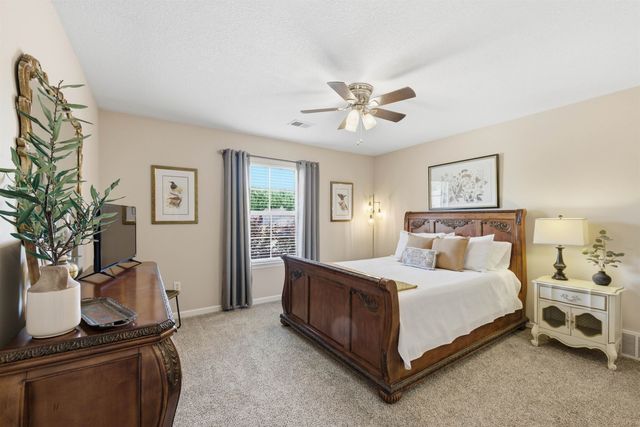 4555 DEVAN WOODS CV, Bartlett, TN 38002