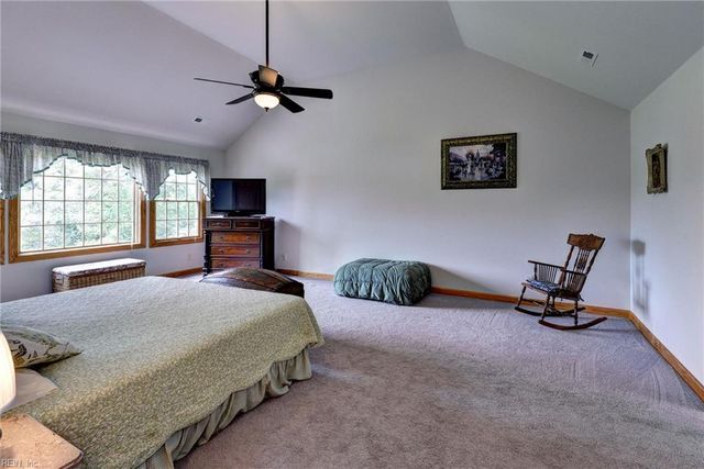 427 Weston RD, Yorktown, VA 23692
