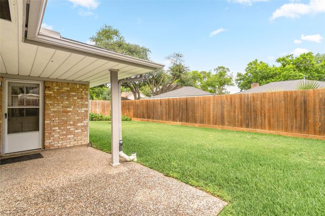 10818 Olympia Drive, Houston, TX 77042
