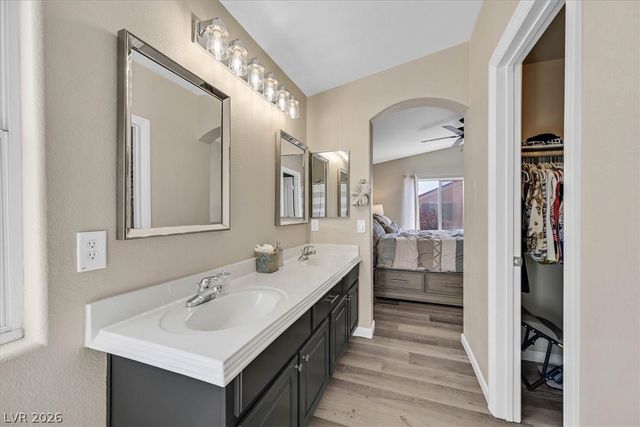 1090 Sheer Paradise Lane 101, Henderson, NV 89002