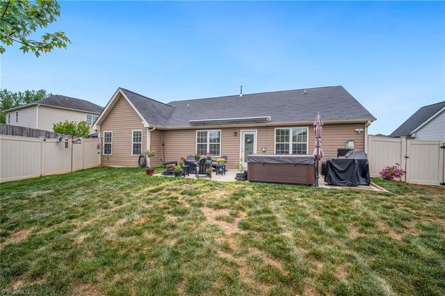 4809 Stovall Drive, Winston-salem, NC 27101