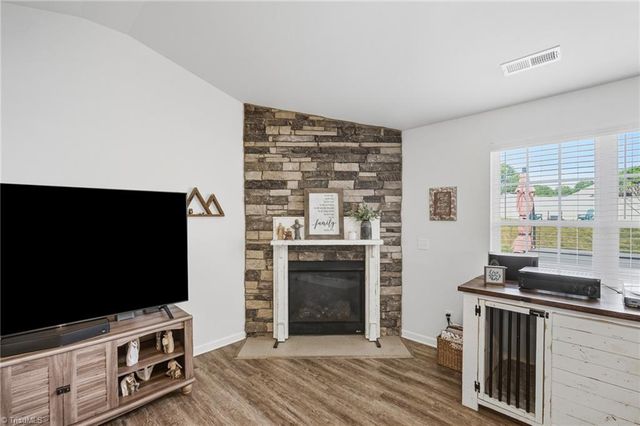 4809 Stovall Drive, Winston-salem, NC 27101