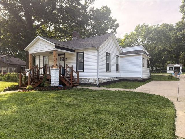 528 E Loula Street, Olathe, KS 66061