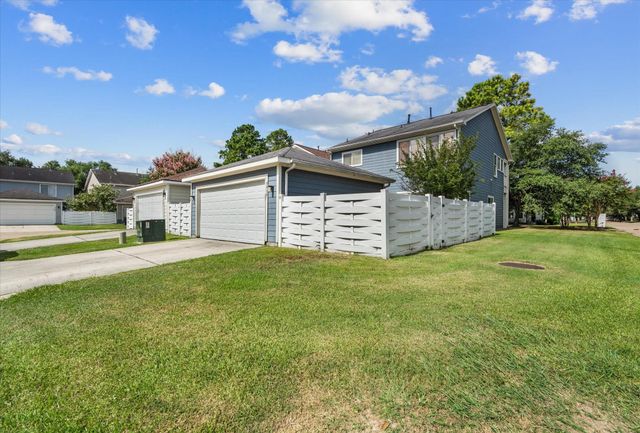 9939 Farrell Drive, Houston, TX 77070