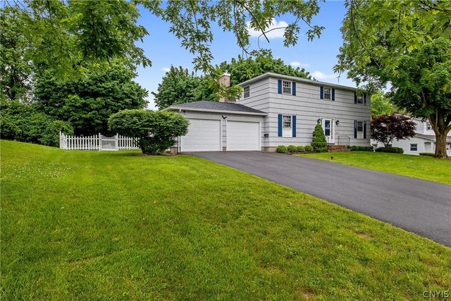 102 Croyden Lane, Dewitt, NY 13224