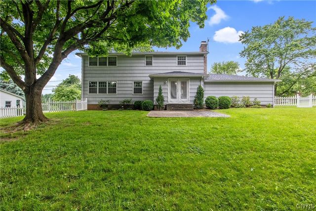 102 Croyden Lane, Dewitt, NY 13224