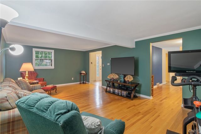 102 Croyden Lane, Dewitt, NY 13224