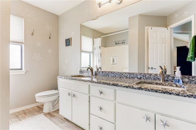 15337 Bowsprit Ct, Corpus Christi, TX 78418