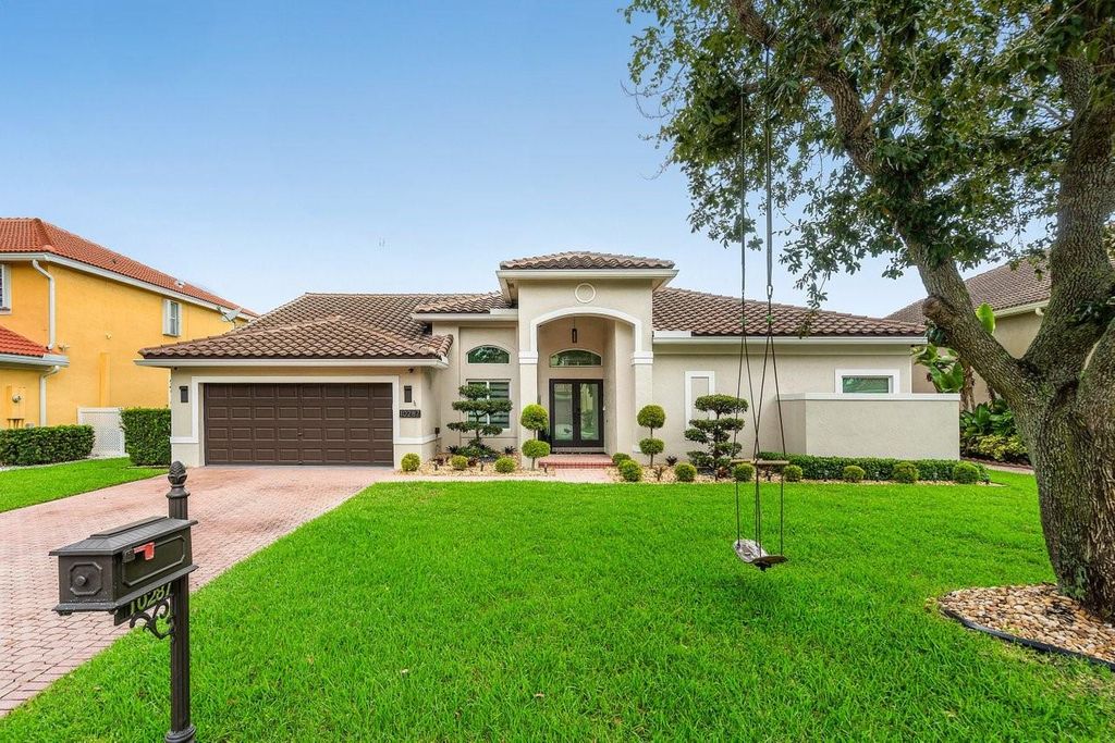 10287 NW 53rd Ct, Coral Springs, FL 33076