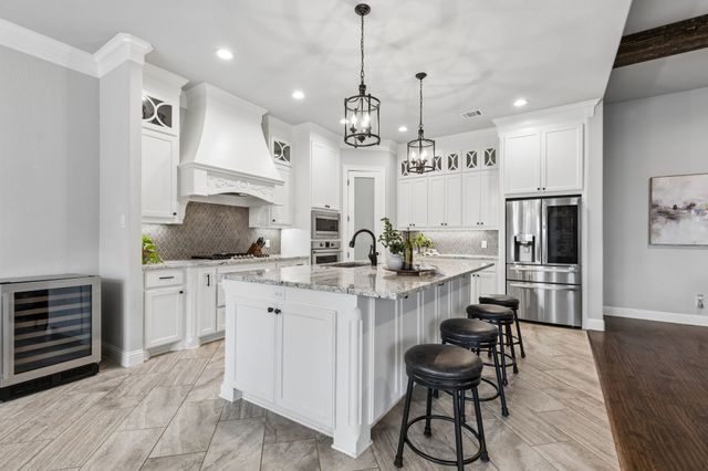 104 Ryder Court, Hurst, TX 76053