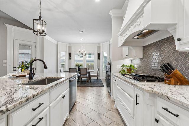 104 Ryder Court, Hurst, TX 76053