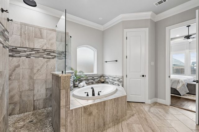 104 Ryder Court, Hurst, TX 76053
