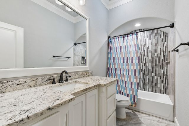104 Ryder Court, Hurst, TX 76053