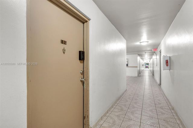 8501 NW 8th St 105, Miami, FL 33126