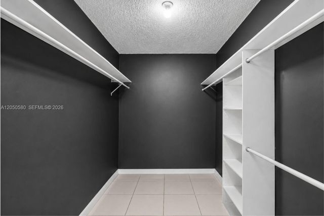 8501 NW 8th St 105, Miami, FL 33126
