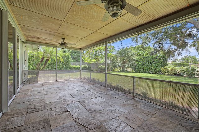1002 SW 1st Street, Boca Raton, FL 33486