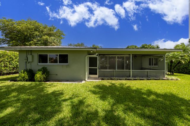 1002 SW 1st Street, Boca Raton, FL 33486