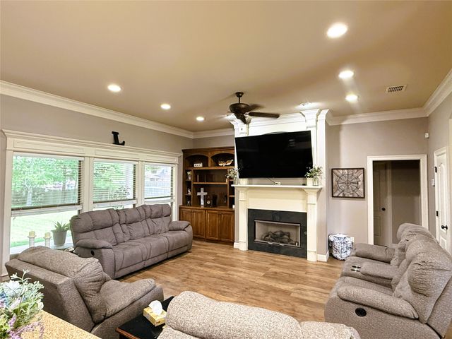 1737 Turning Leaf Trail, Haughton, LA 71037