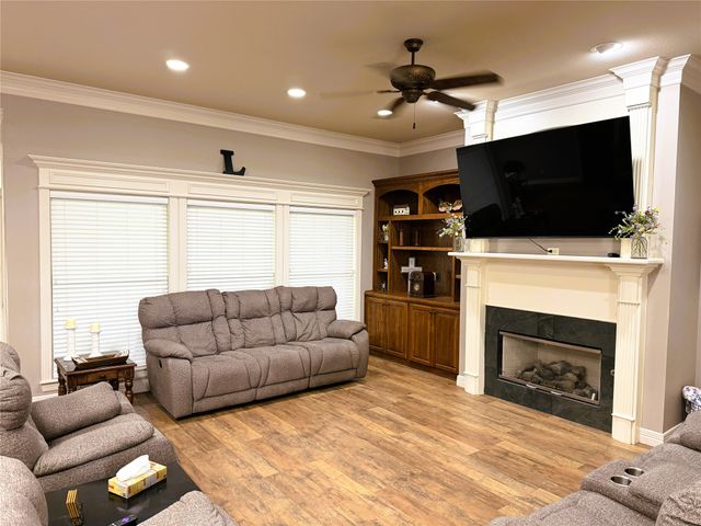 1737 Turning Leaf Trail, Haughton, LA 71037