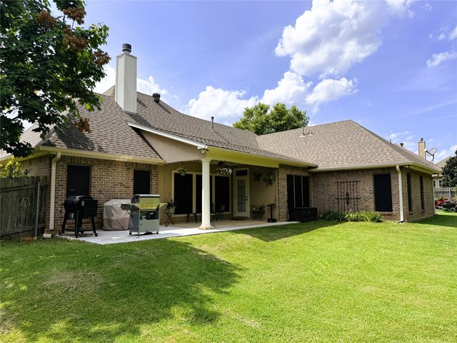 1737 Turning Leaf Trail, Haughton, LA 71037