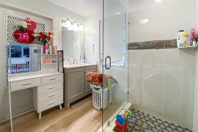 1109 S M St, Lake Worth, FL 33460