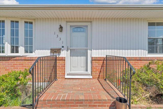 1331 Leon ST NW, Roanoke, VA 24017