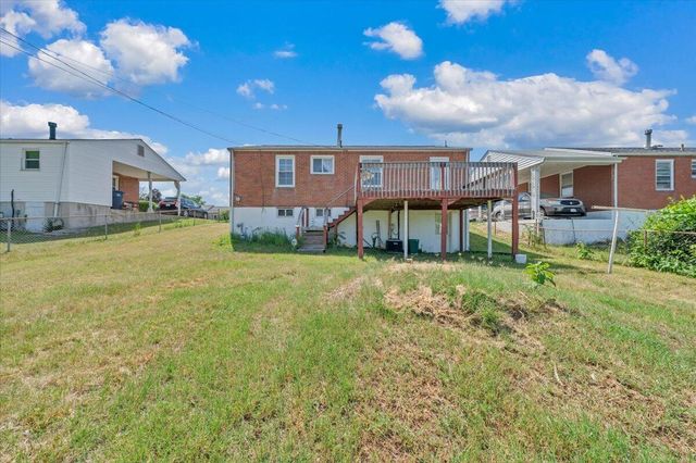 1331 Leon ST NW, Roanoke, VA 24017