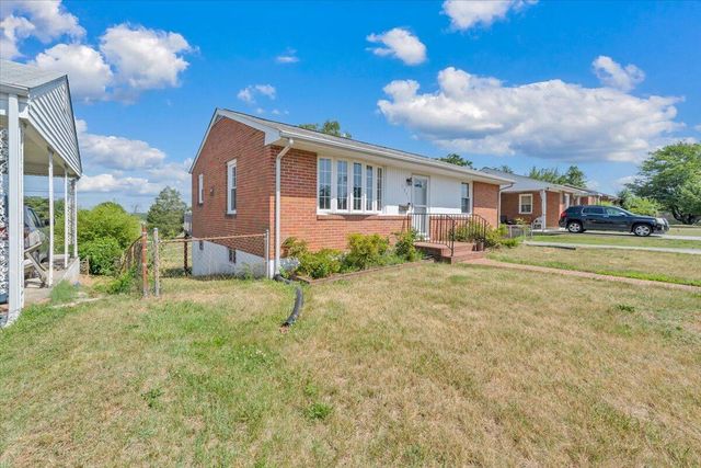 1331 Leon ST NW, Roanoke, VA 24017