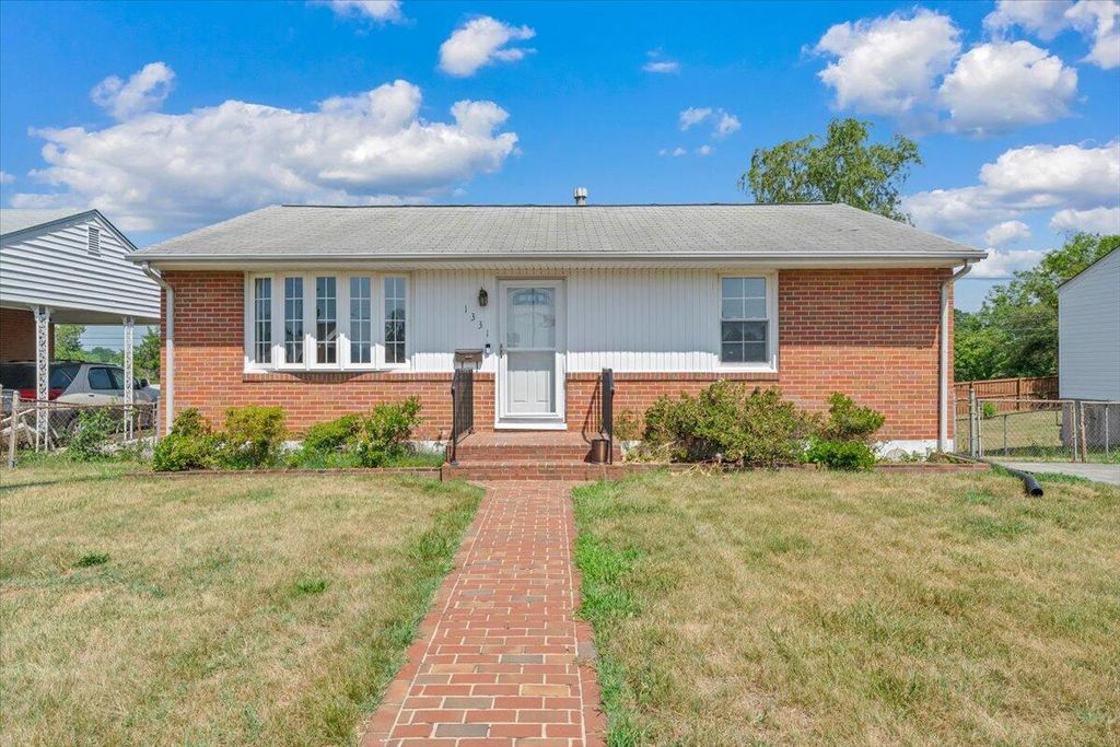 1331 Leon ST NW, Roanoke, VA 24017
