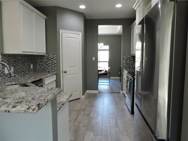 2730 N Colosseum Court, New Caney, TX 77357