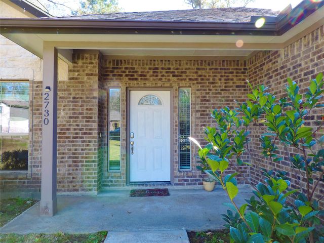 2730 N Colosseum Court, New Caney, TX 77357