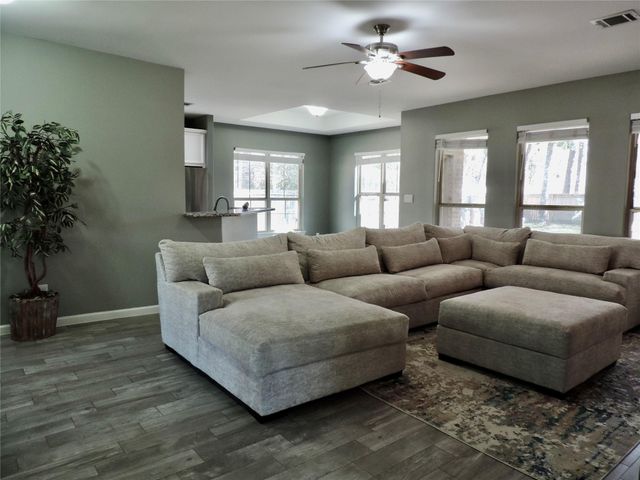 2730 N Colosseum Court, New Caney, TX 77357