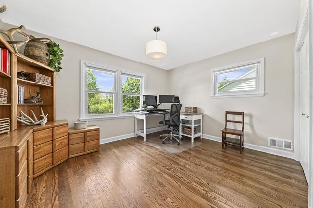 4260 Menomonee River PARKWAY, Wauwatosa, WI 53222