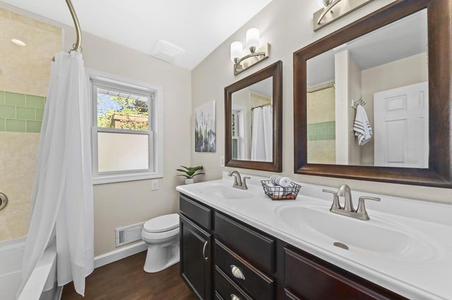 4260 Menomonee River PARKWAY, Wauwatosa, WI 53222