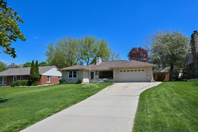 4260 Menomonee River PARKWAY, Wauwatosa, WI 53222