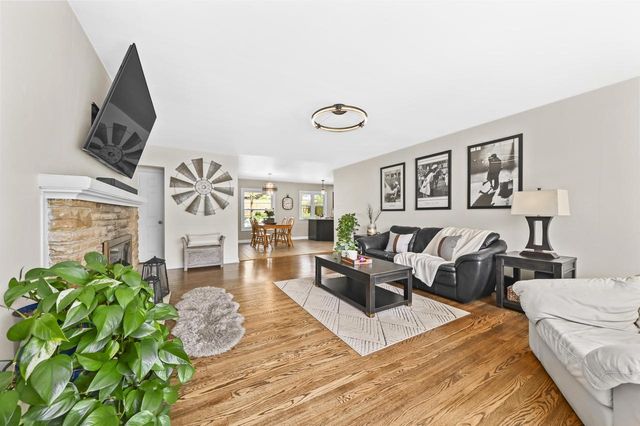 4260 Menomonee River PARKWAY, Wauwatosa, WI 53222