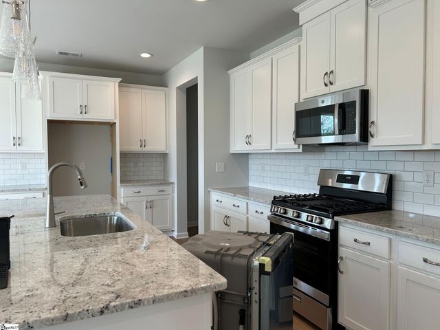 344 Blane Court, Inman, SC 29349