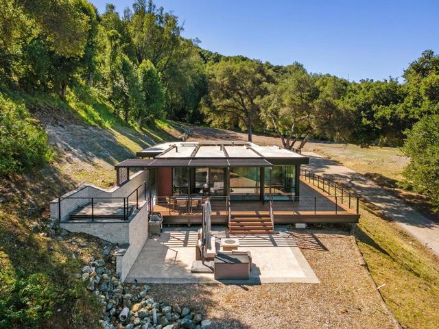 19751 Hicks Road, Los Gatos, CA 95032