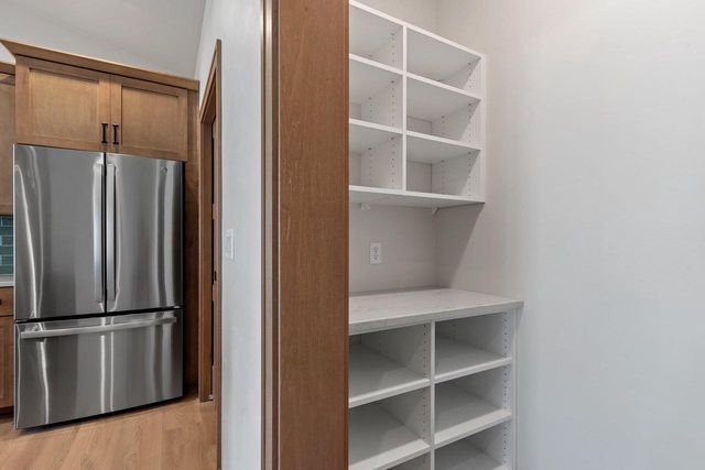 2334 WHISPERING WIND LANE, Howard, WI 54303