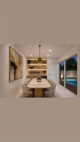 10381 NW 67th Terrace, Doral, FL 33178