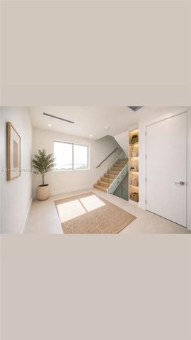 10381 NW 67th Terrace, Doral, FL 33178