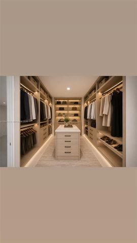 10381 NW 67th Terrace, Doral, FL 33178